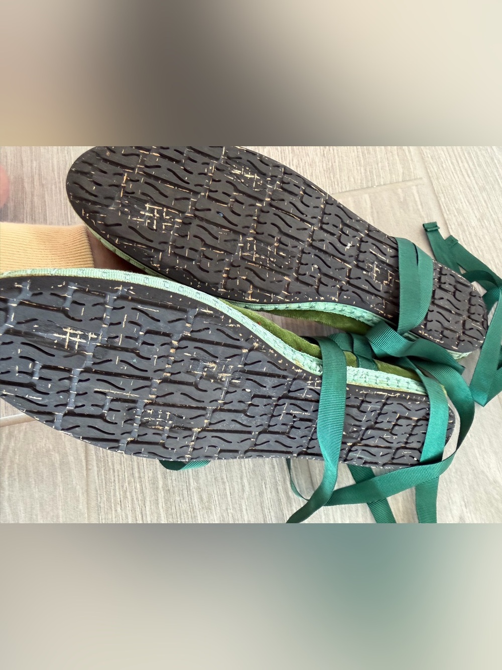 Flabelus Gyneth Handmade In Spain Velvet Ribbon Flats Size 42 Euc — image 6 of 7